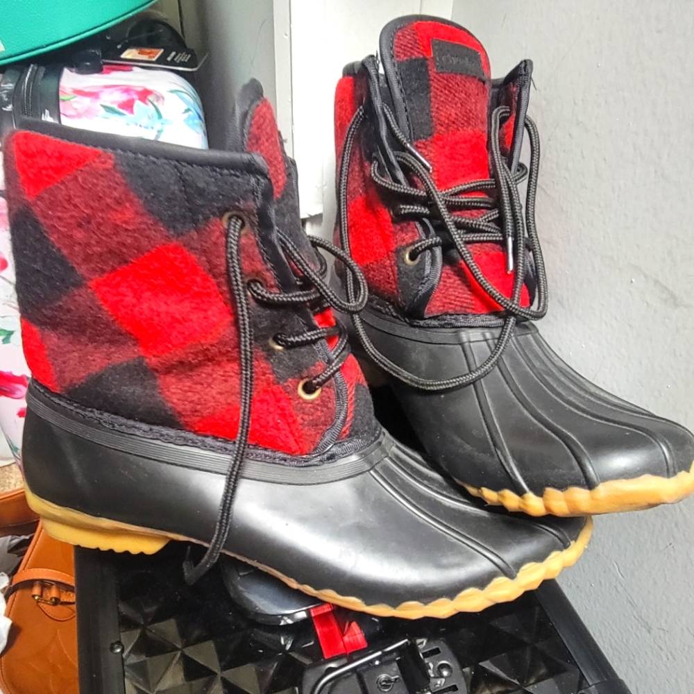 Chooka Boots